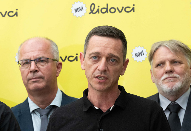 Tisková konference poslaneckého klubu KDU-ČSL. Na snímku Jan Grolich. (23....