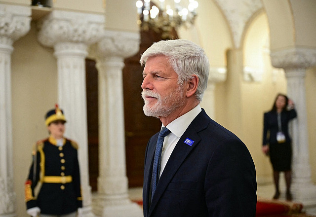 Prezident Petr Pavel přijíždí na summit Bukurešťské devítky. (13. května 2026)