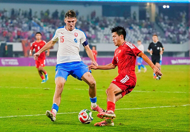 Zápas ústecké Střední průmyslové školy s domácí Čínou na fotbalovém mistrovství...