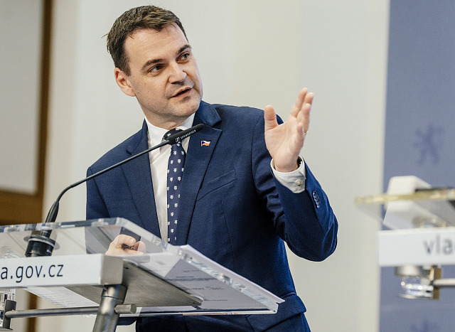 Petr Macinka na tiskové konferenci vlády. Ta řešila mandát prezidenta Petra...