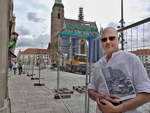Někdejší pracovník Národního památkového ústavu, architekt Petr Domanický, na...