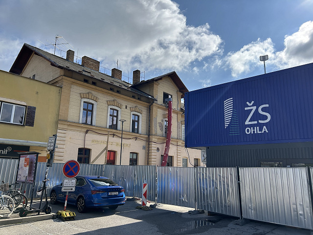 V Táboře začala oprava výpravní budovy na vlakovém nádraží. (17. září 2026)