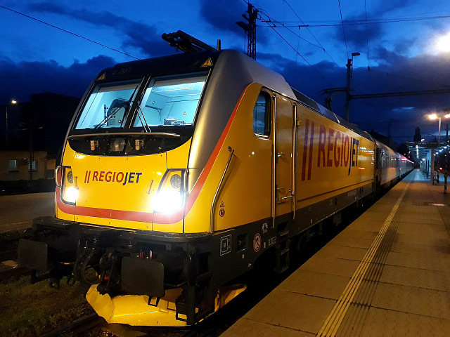 Lokomotiva Traxx soukromé společnosti RegioJet