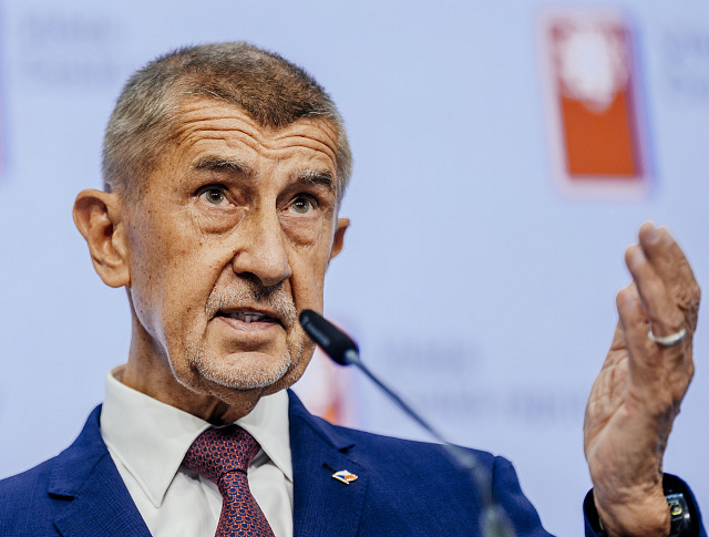 Tisková konference po jednání vlády. Na snímku premiér Andrej Babiš. (17. srpna...